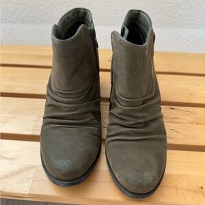 BareTraps Women's Reid Ankle Round Toe Booties in Olive